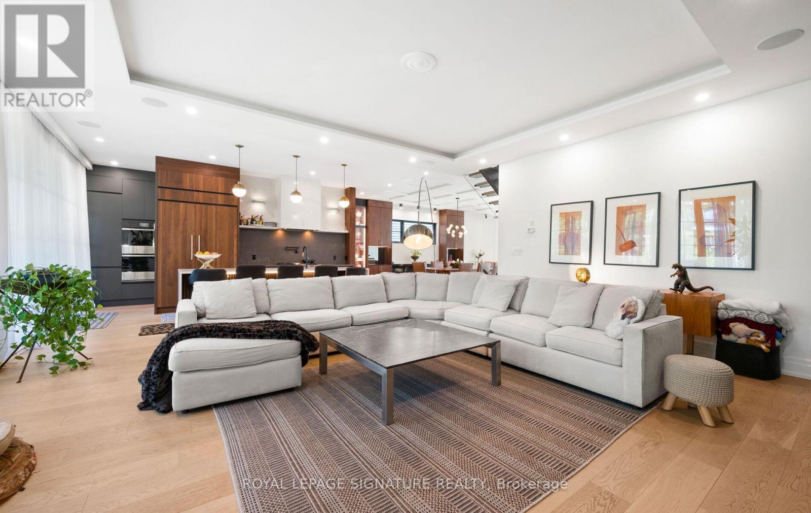 Photo 13 of 36 Wanita Road, Mississauga ON