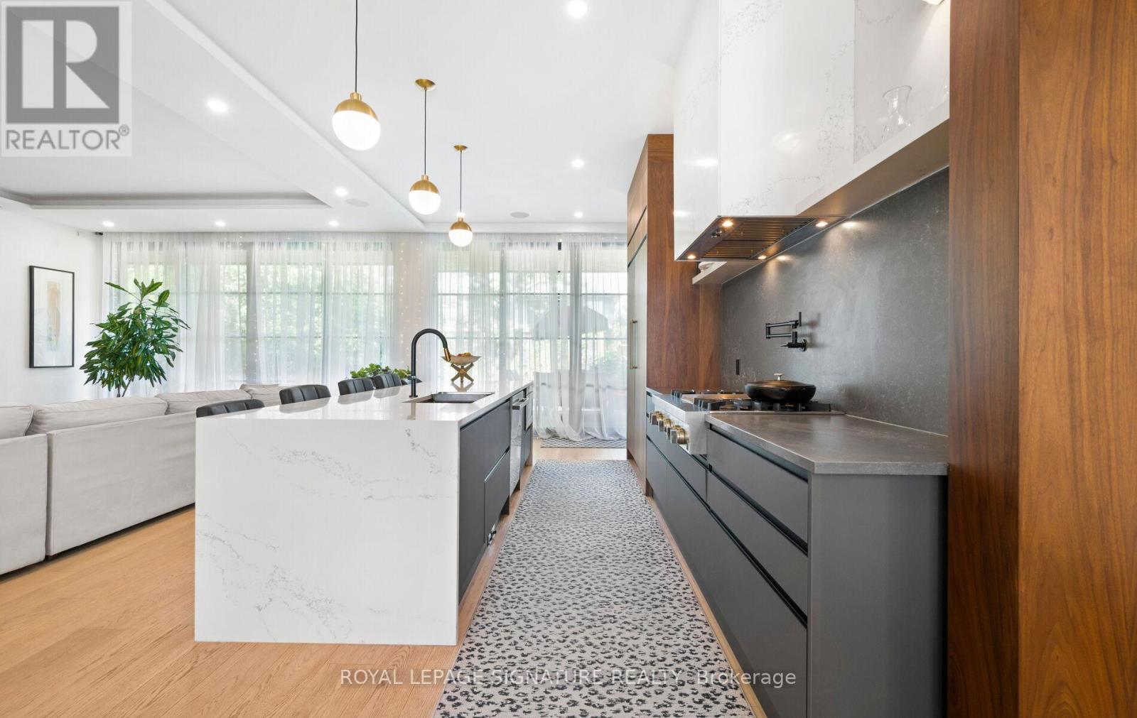 Photo 17 of 36 Wanita Road, Mississauga ON
