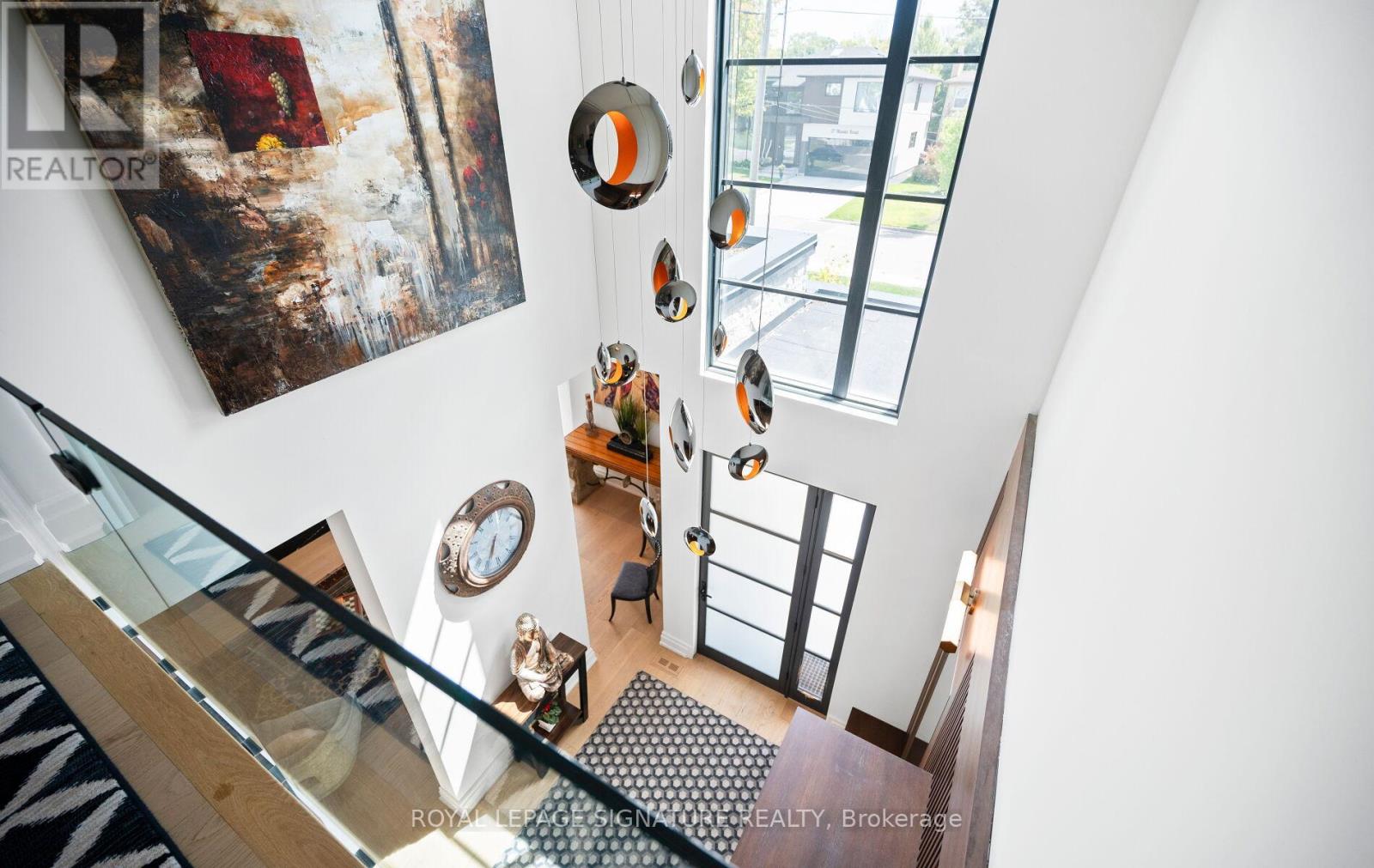 Photo 3 of 36 Wanita Road, Mississauga ON