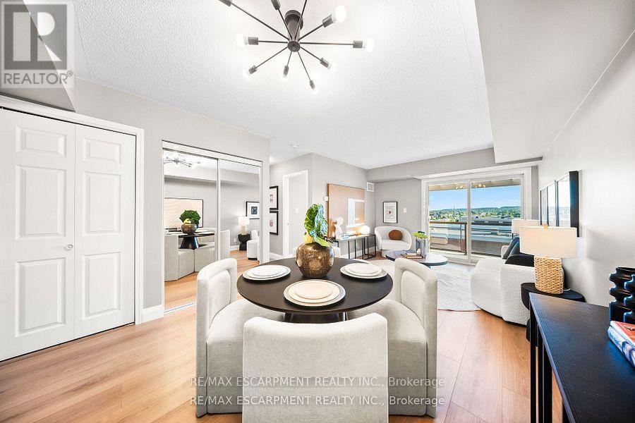 Photo 1 of 416 3070 Rotary Way, Burlington ON
