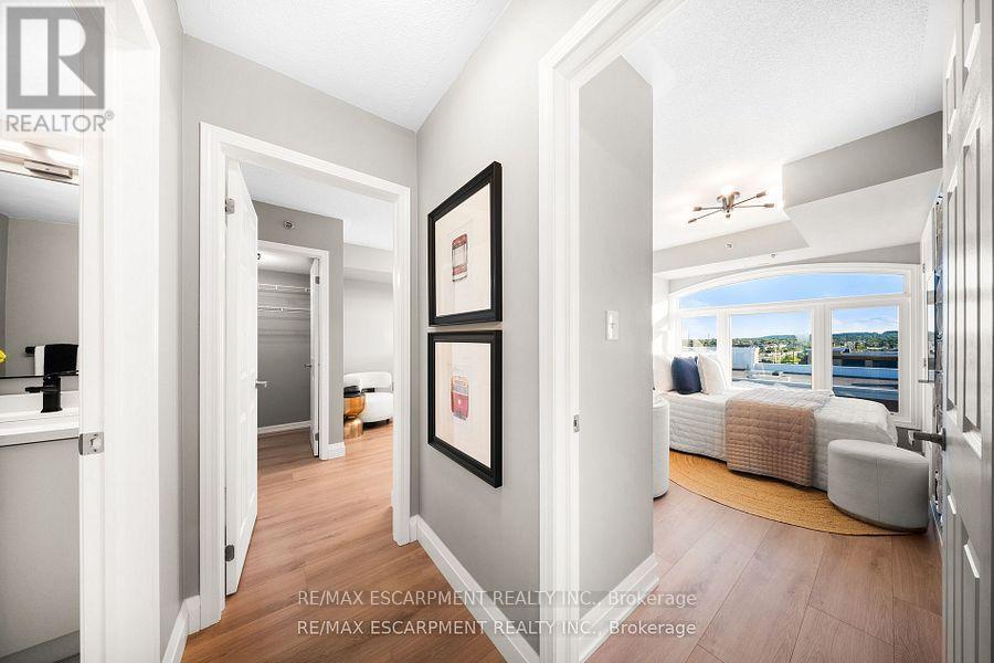 Photo 24 of 416 3070 Rotary Way, Burlington ON