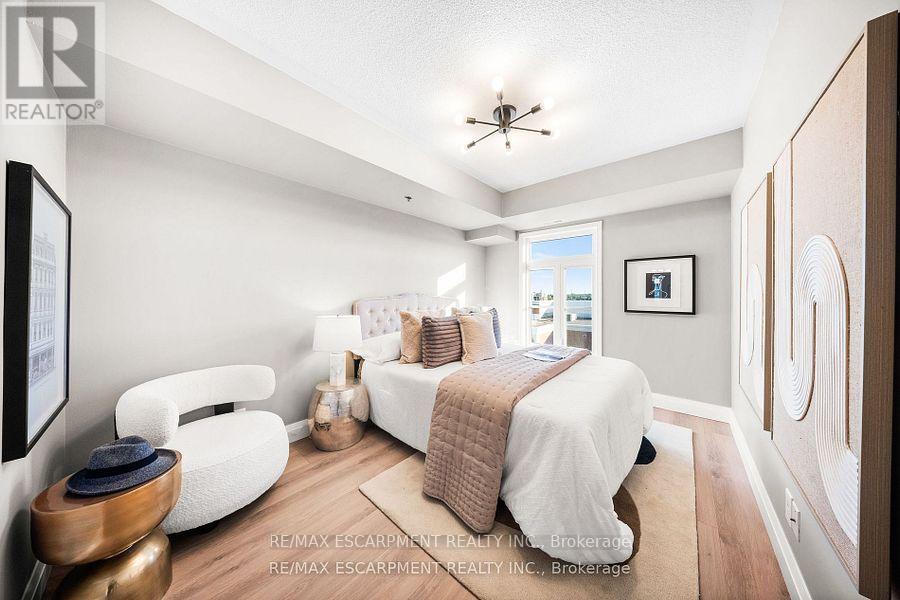 Photo 27 of 416 3070 Rotary Way, Burlington ON