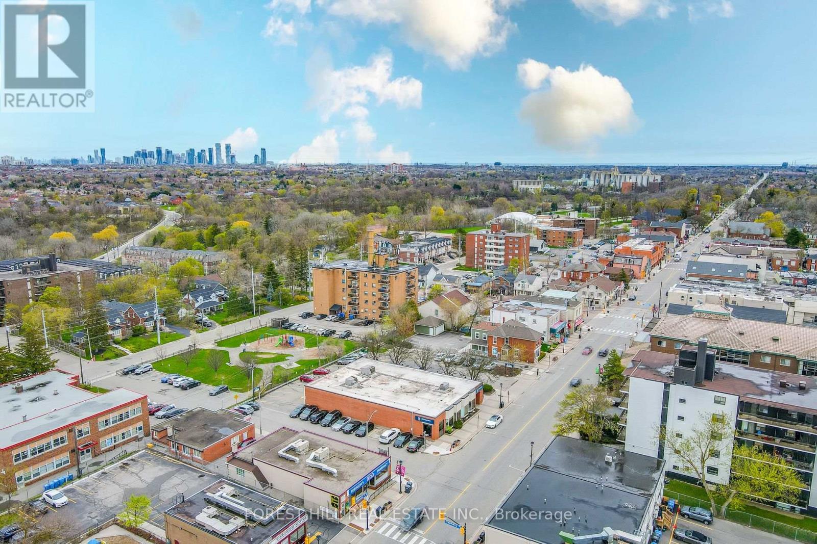 Photo 37 of 201 Queen Street S, Mississauga ON