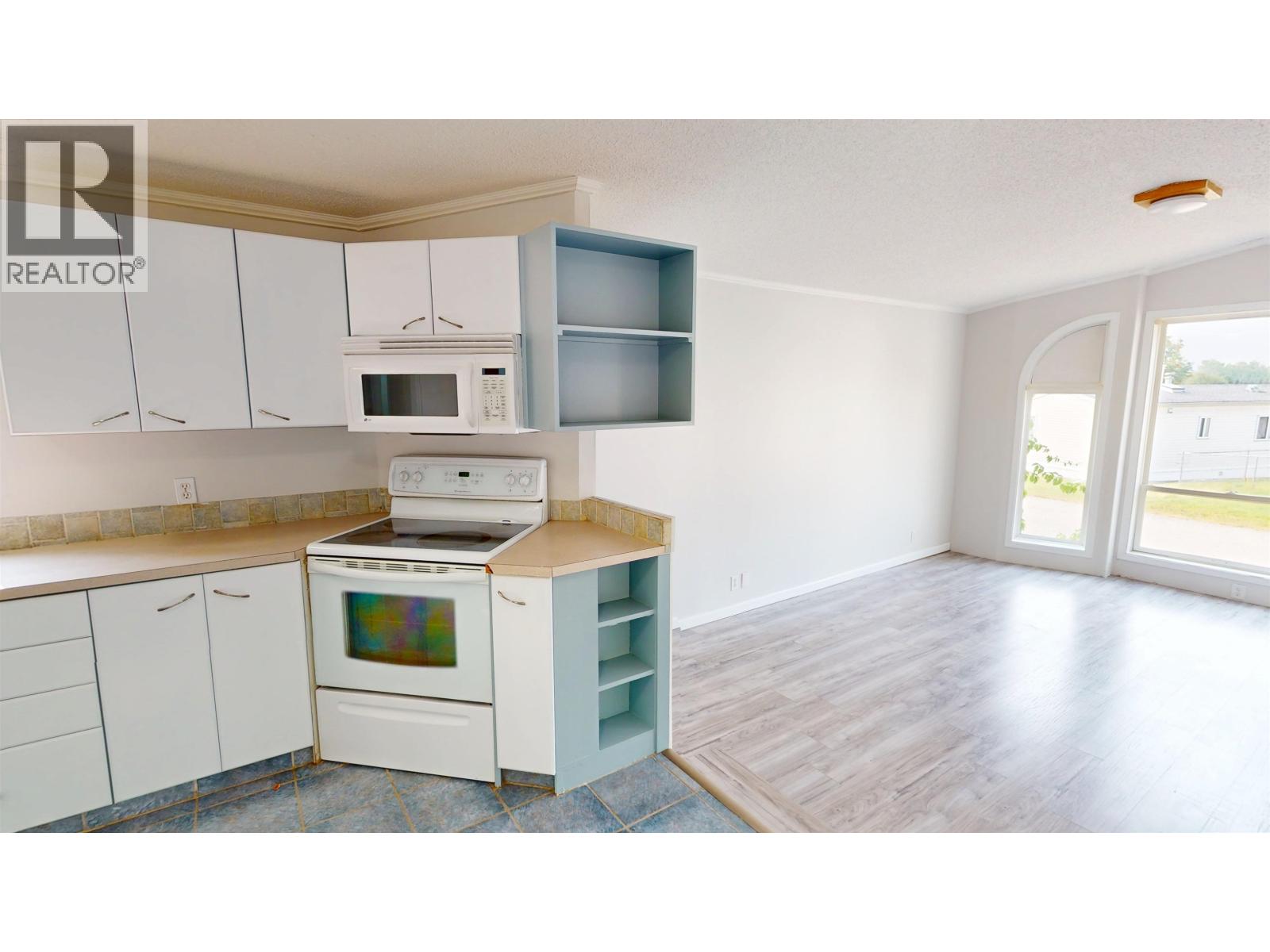 Photo 8 of 44 370 Westland Road, Quesnel BC