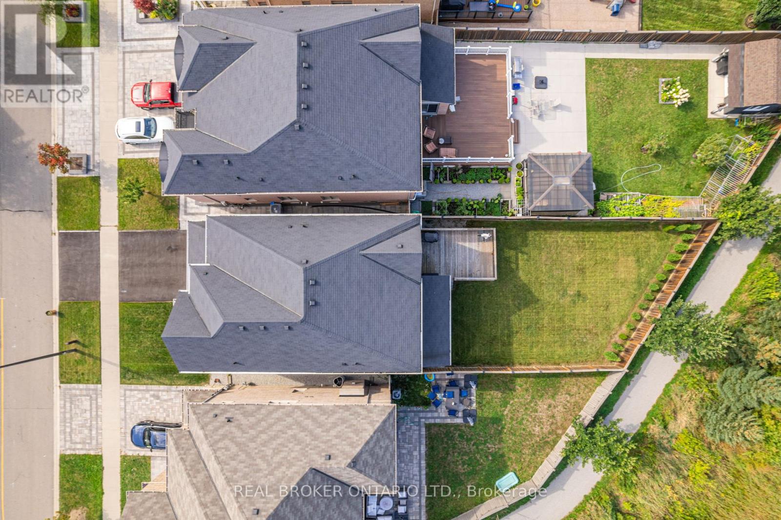 Photo 5 of 4 Mugford Crescent, Brampton ON