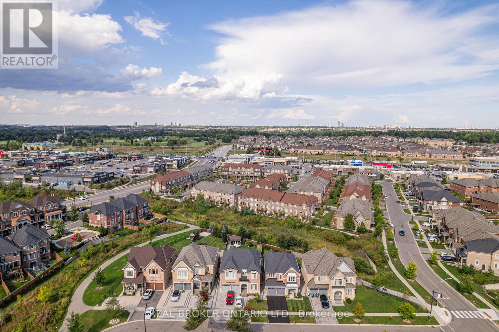 Photo 9 of 4 Mugford Crescent, Brampton ON