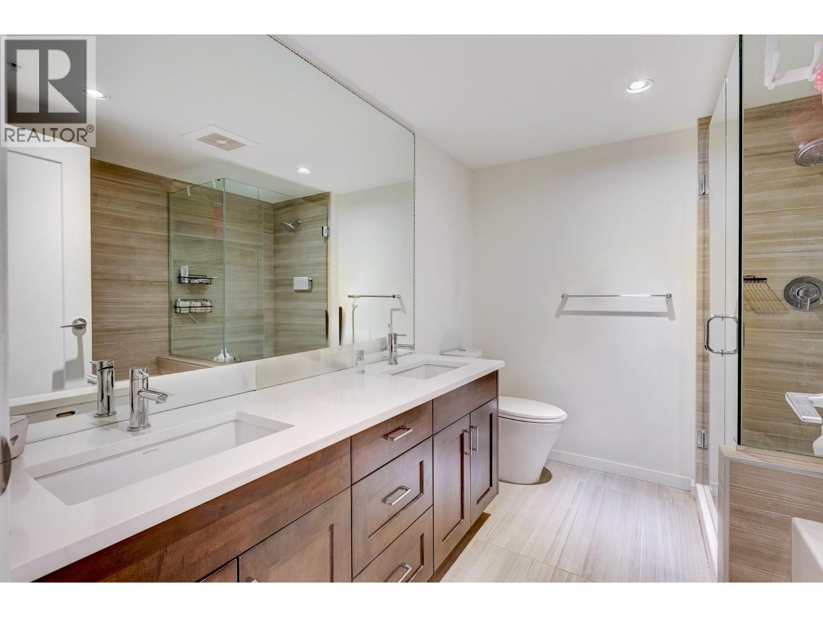 406 485 Groves Avenue, Kelowna