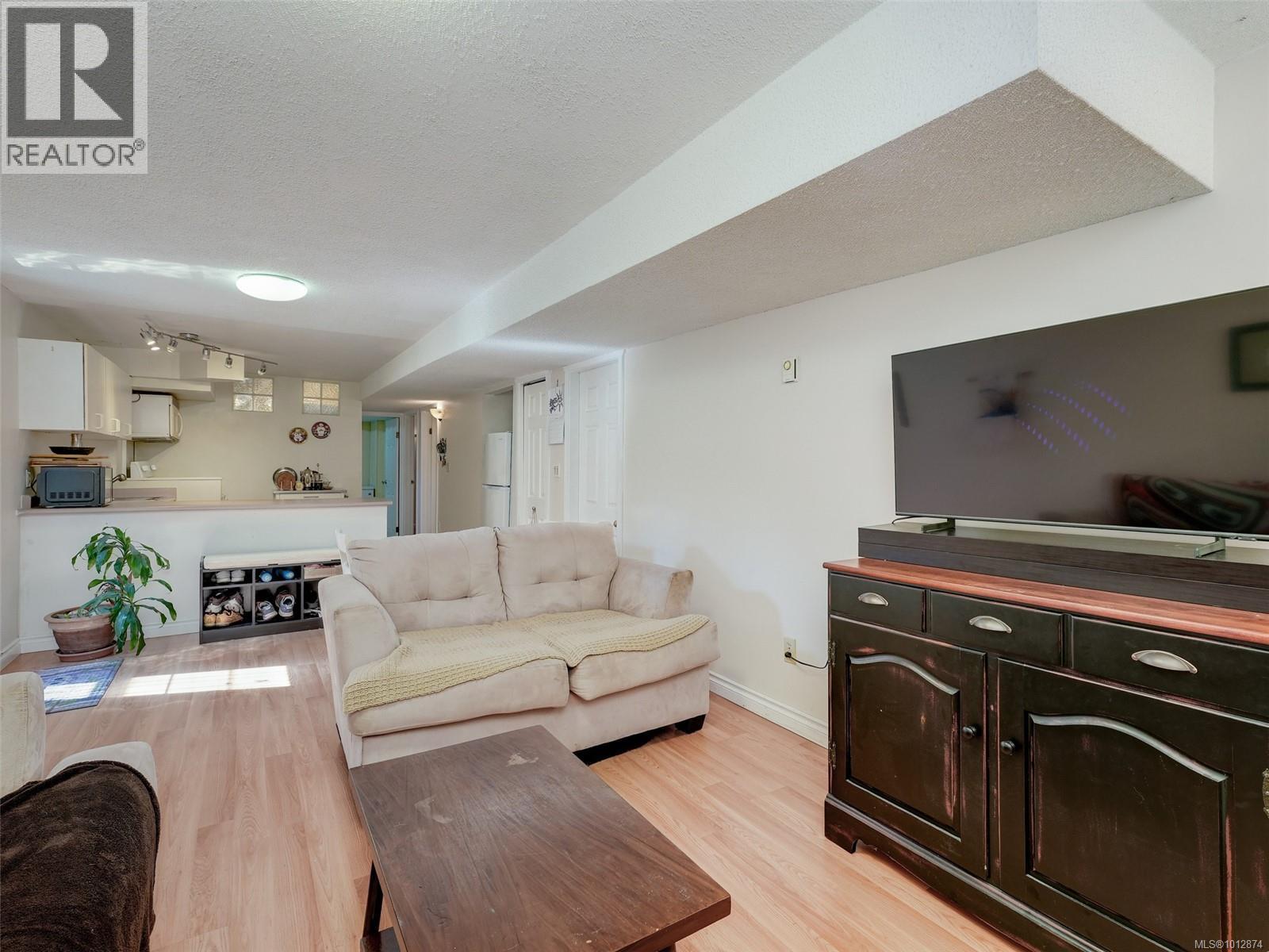 Photo 16 of 537 Fargo Pl, Colwood BC
