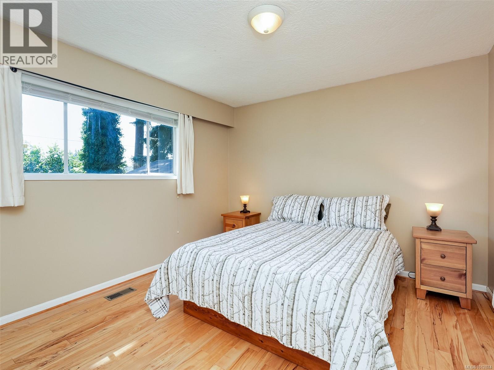 Photo 9 of 537 Fargo Pl, Colwood BC