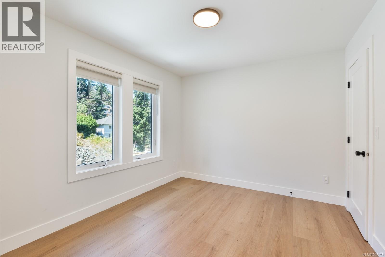 Photo 32 of 552 Belford Pl, Langford BC