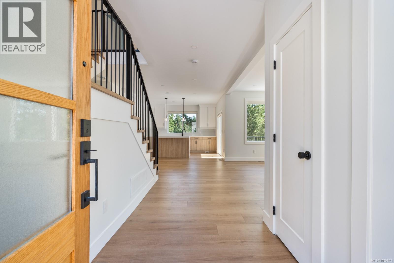 Photo 37 of 552 Belford Pl, Langford BC