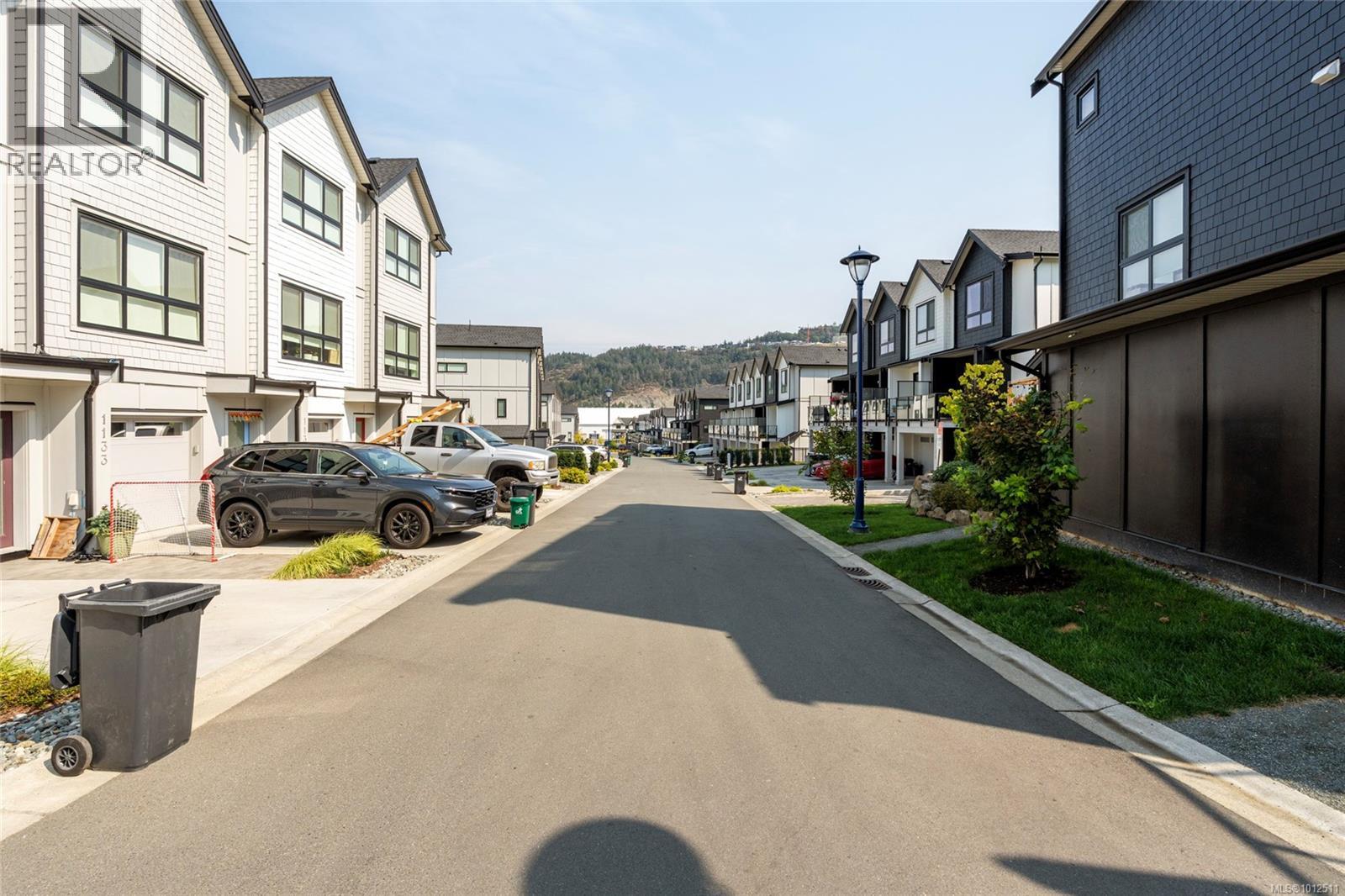 Photo 9 of 1127 Pullman Close, Langford BC