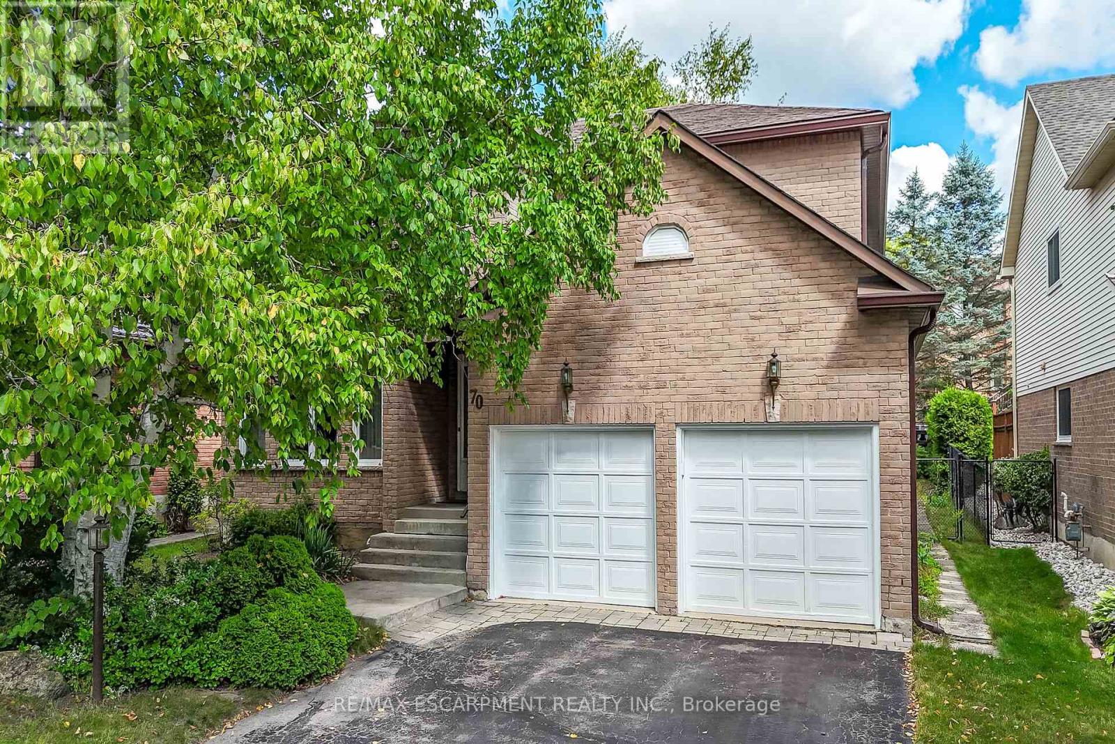 Photo 1 of 70 Golfview Crescent, Hamilton ON