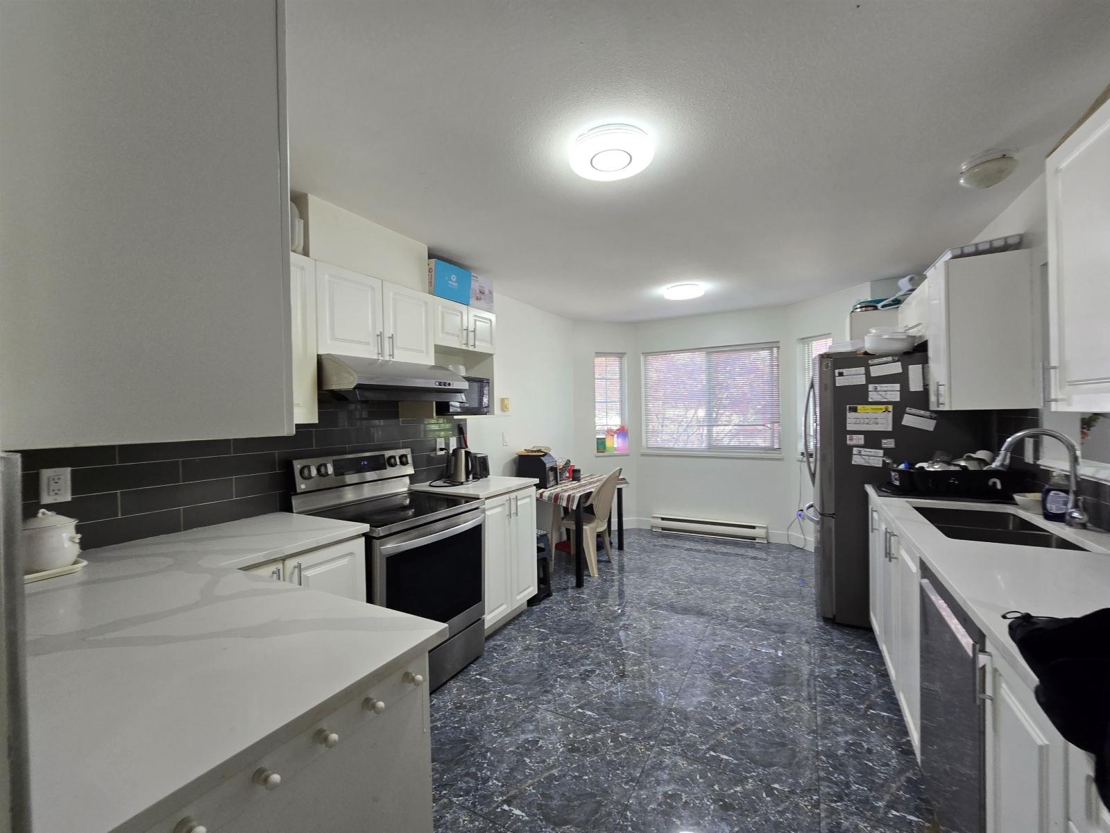 Photo 8 of 26 8338 158 Street, Surrey BC