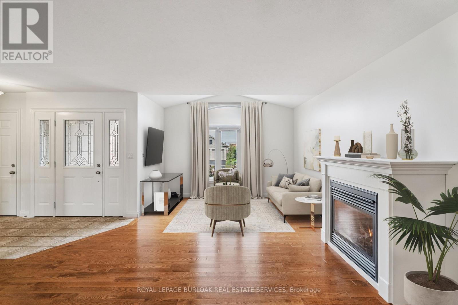 Photo 6 of 90 Driftwood Drive, Norfolk ON