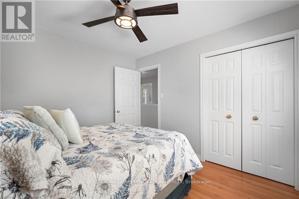 Photo 18 of 69 Hearthwood Crescent, Kitchener ON