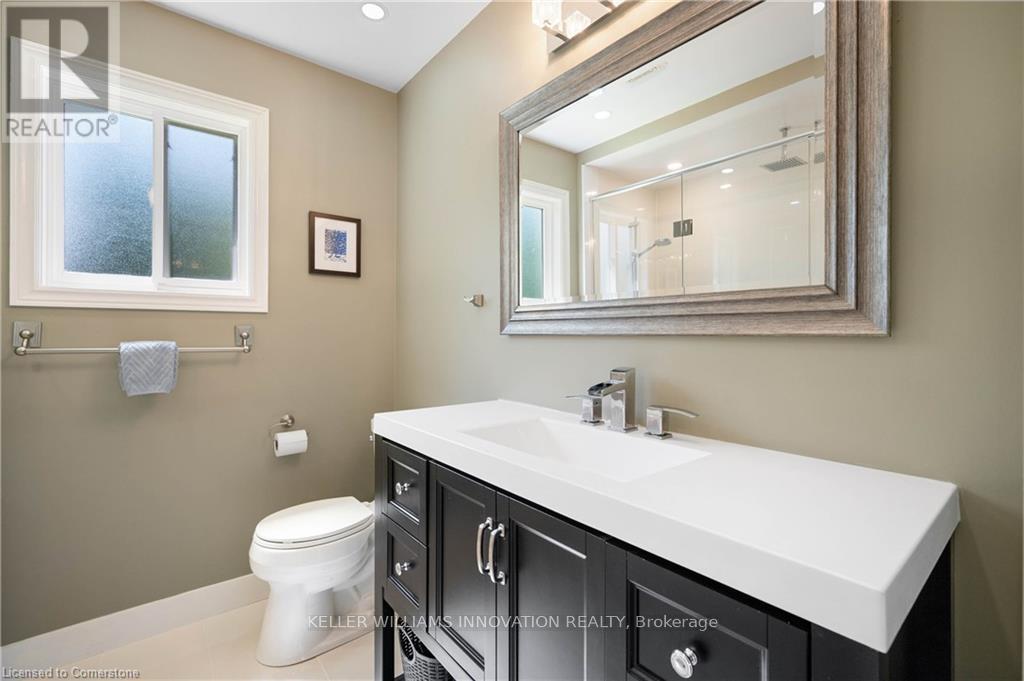 Photo 26 of 69 Hearthwood Crescent, Kitchener ON