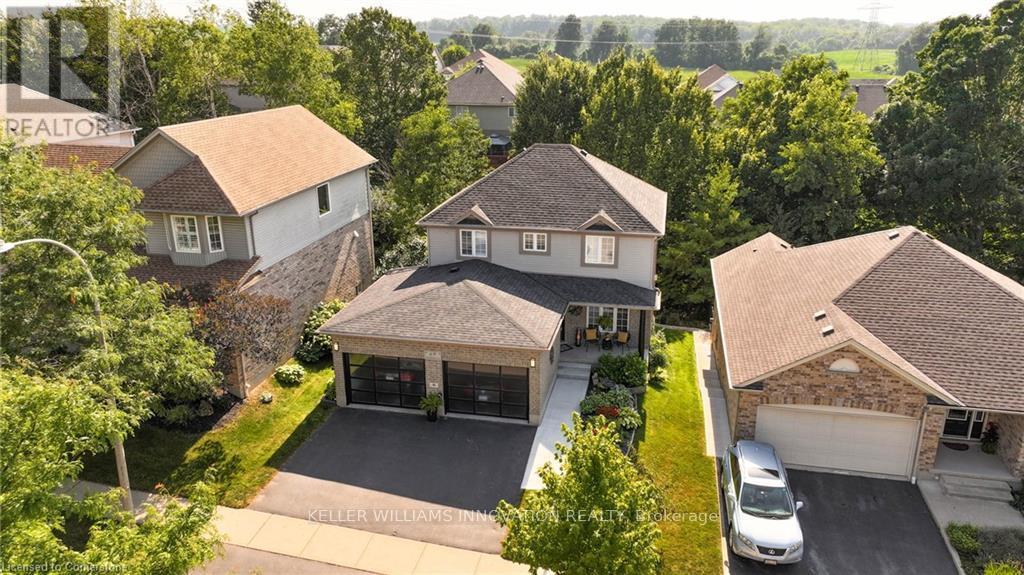 Photo 3 of 69 Hearthwood Crescent, Kitchener ON