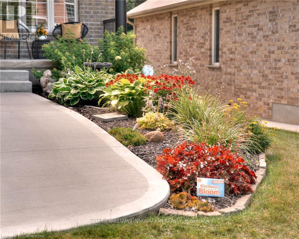 Photo 45 of 69 Hearthwood Crescent, Kitchener ON