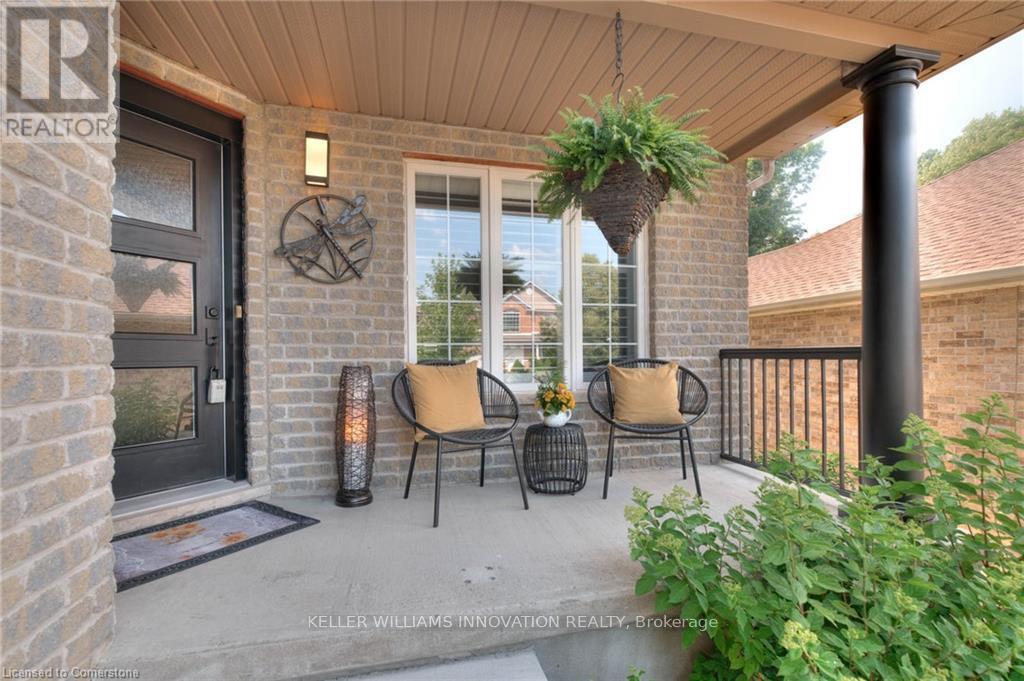 Photo 5 of 69 Hearthwood Crescent, Kitchener ON