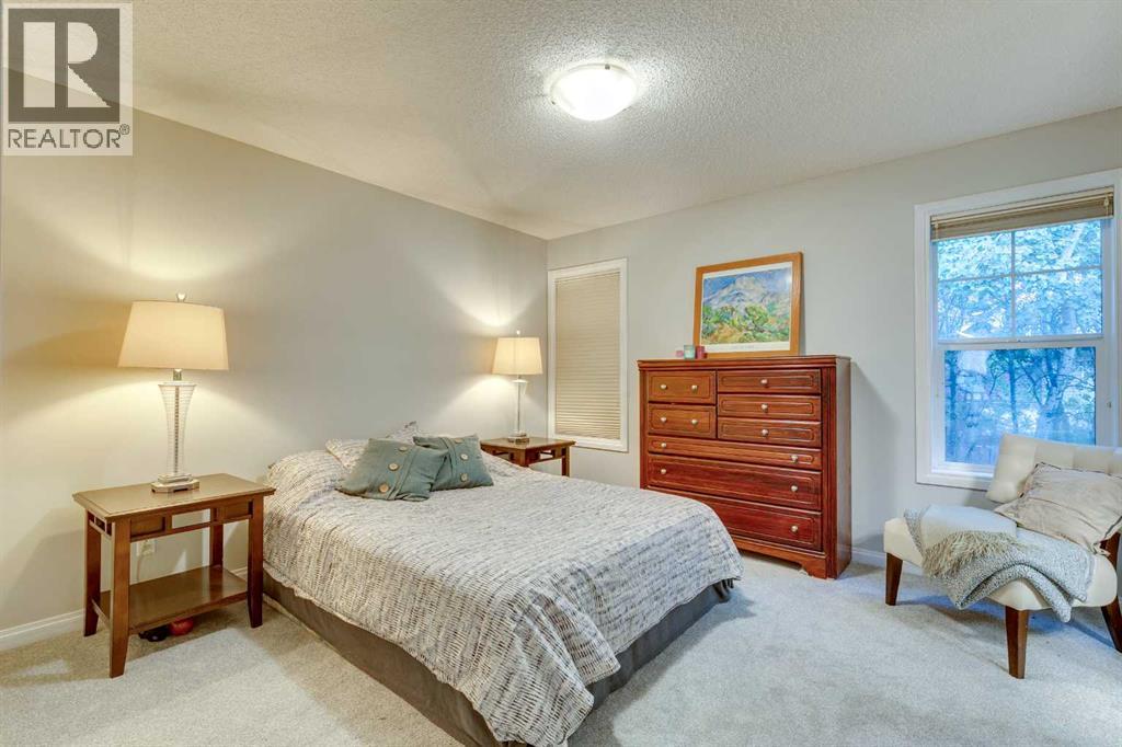 Photo 6 of 12 Aspen Hills Court Sw, Calgary AB