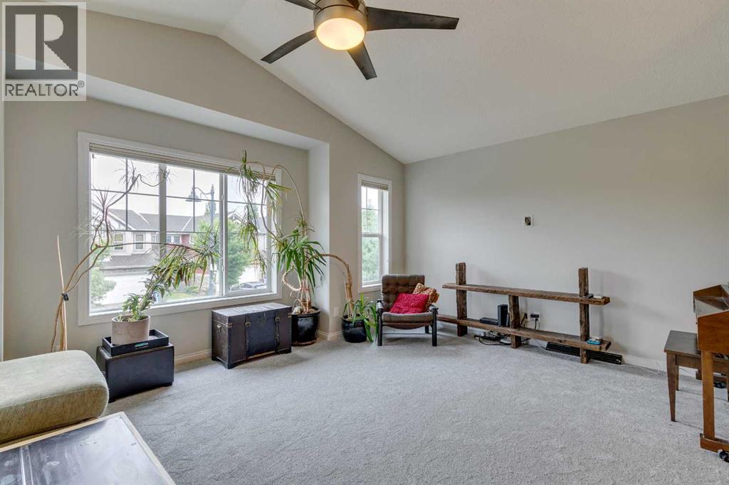 Photo 5 of 12 Aspen Hills Court Sw, Calgary AB