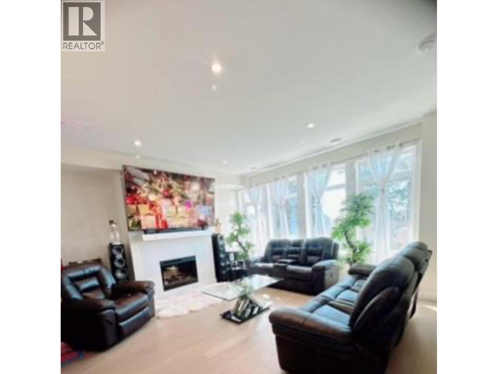 26 1102 Cameron Avenue, Kelowna