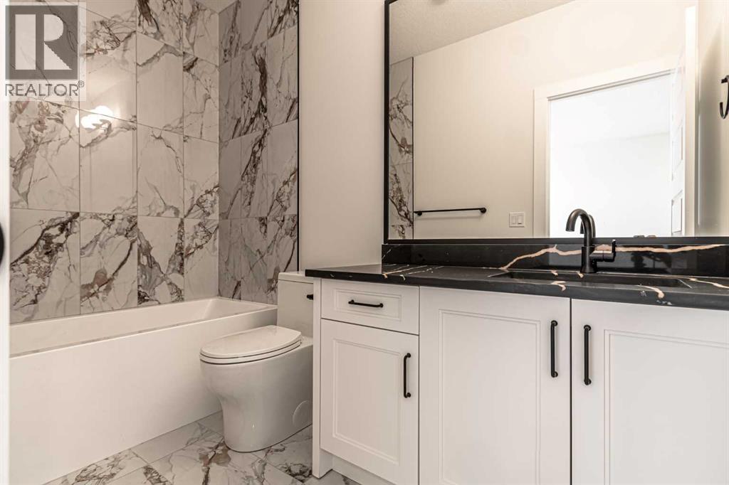 Photo 32 of 2050 41 Avenue Sw, Calgary AB