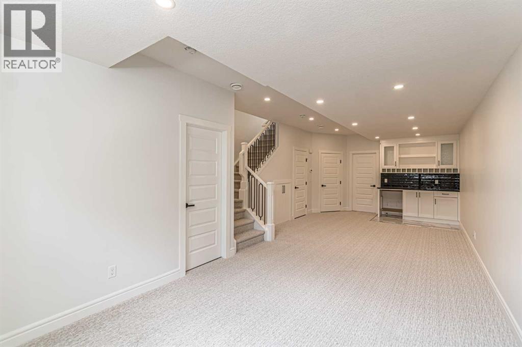 Photo 29 of 2050 41 Avenue Sw, Calgary AB