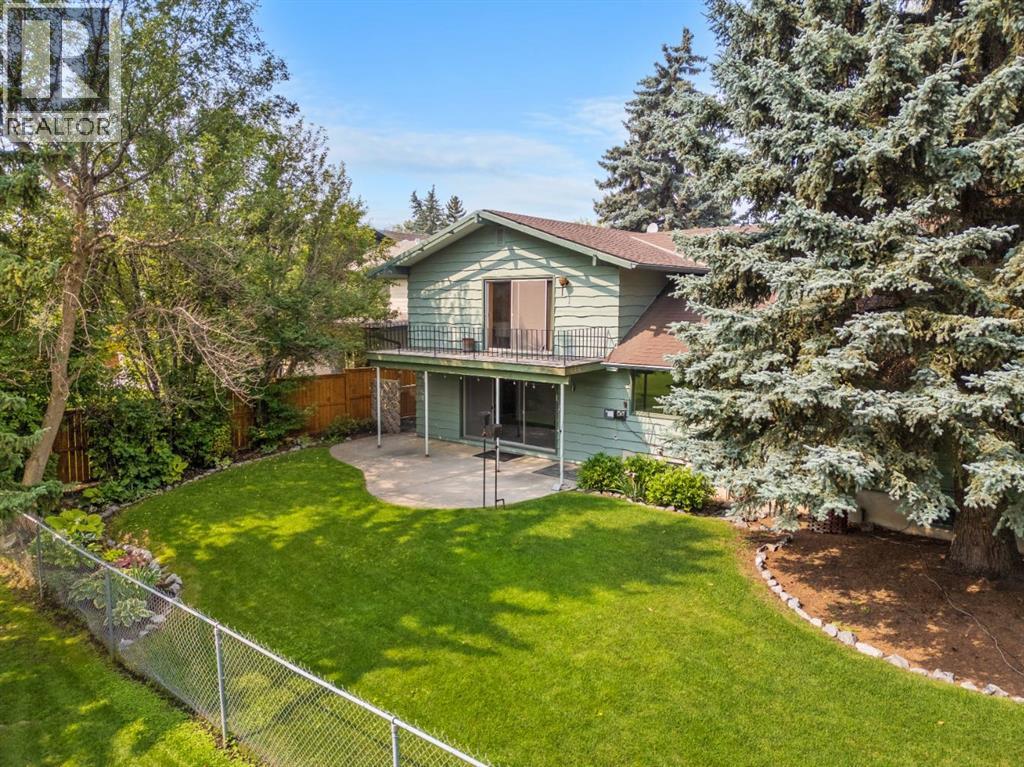 Photo 41 of 427 Willow Grove Crescent Se, Calgary AB