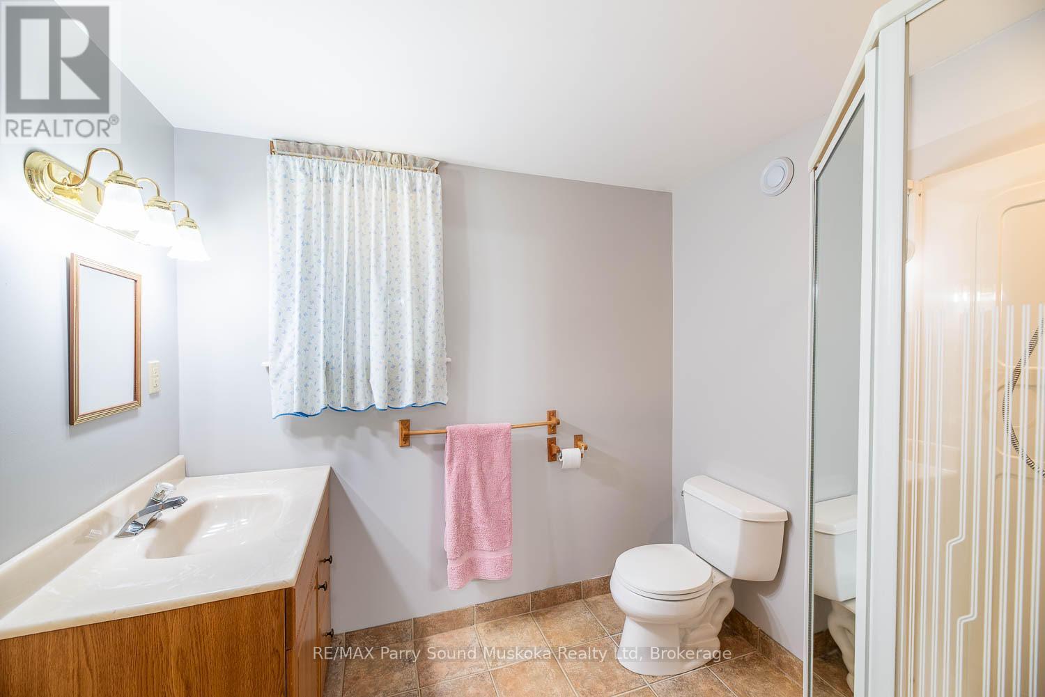 Photo 18 of 1889 South Horn Lake Road, Magnetawan ON