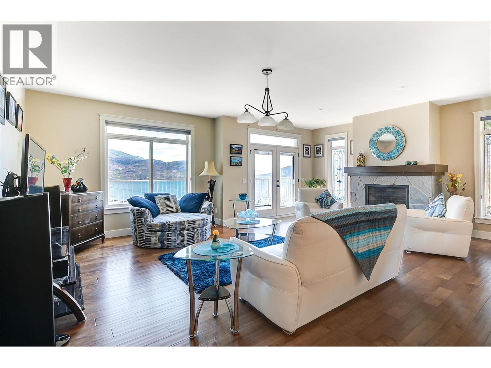 6148 Lipsett Avenue, Peachland
