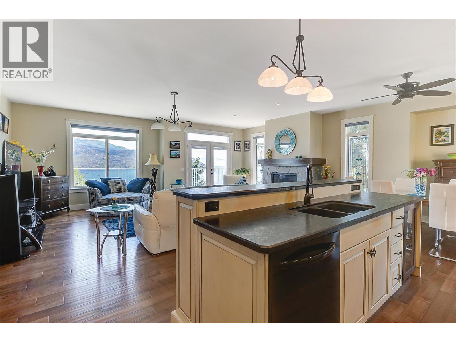 6148 Lipsett Avenue, Peachland