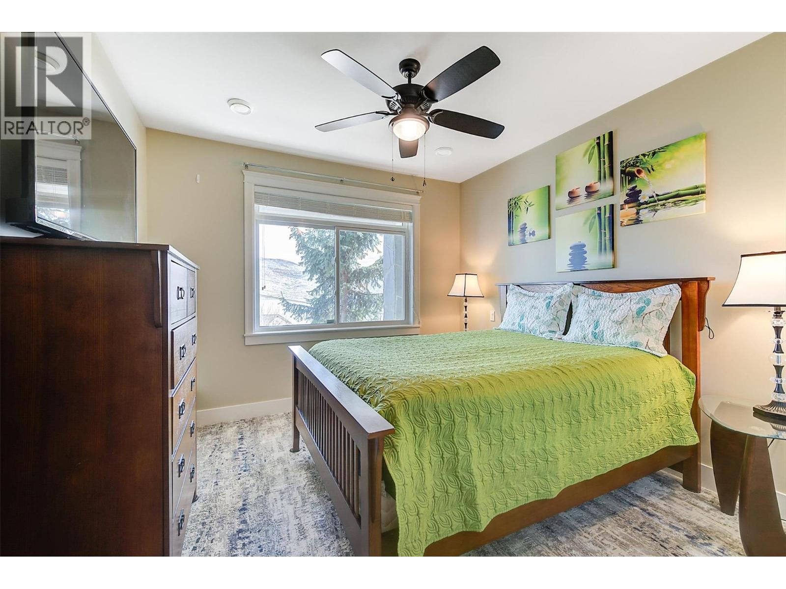 6148 Lipsett Avenue, Peachland