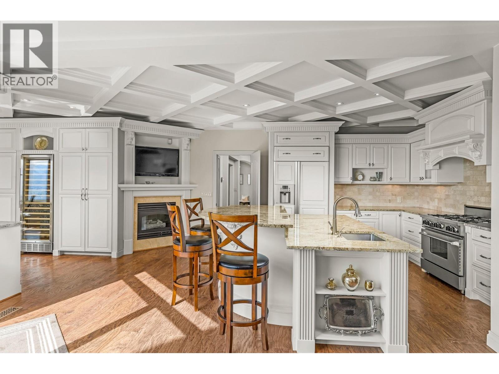  1284 Timothy Place, West Kelowna