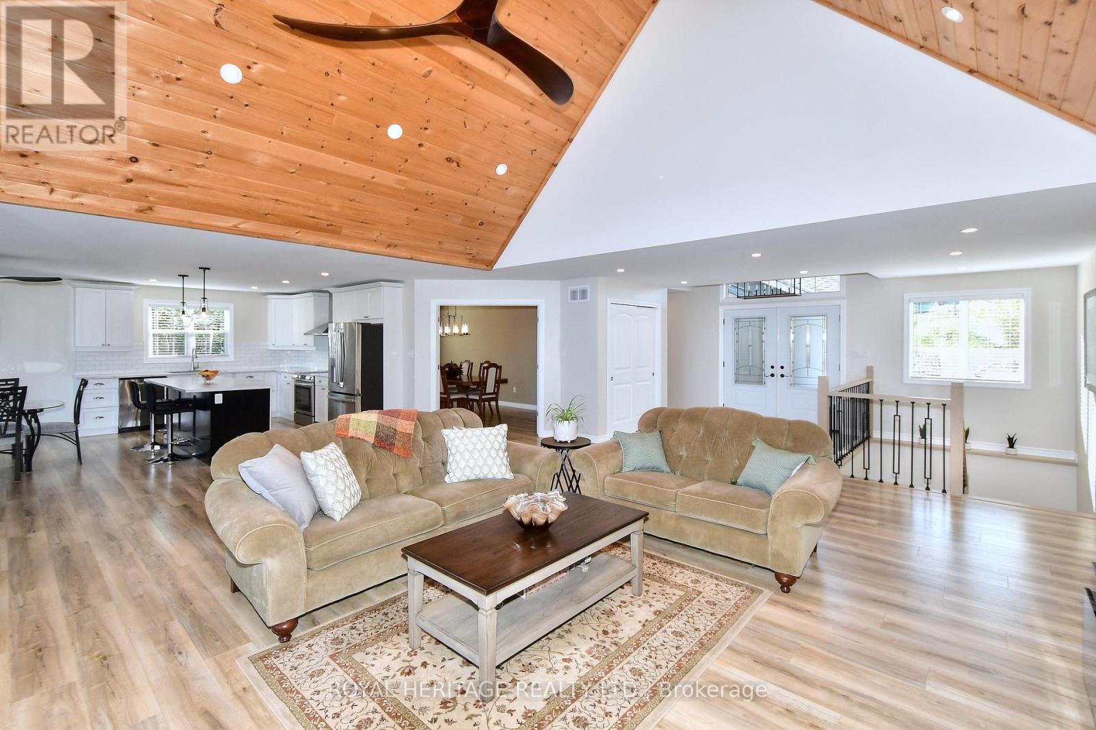 Photo 11 of 1470 Pebble Beach Road, Selwyn ON
