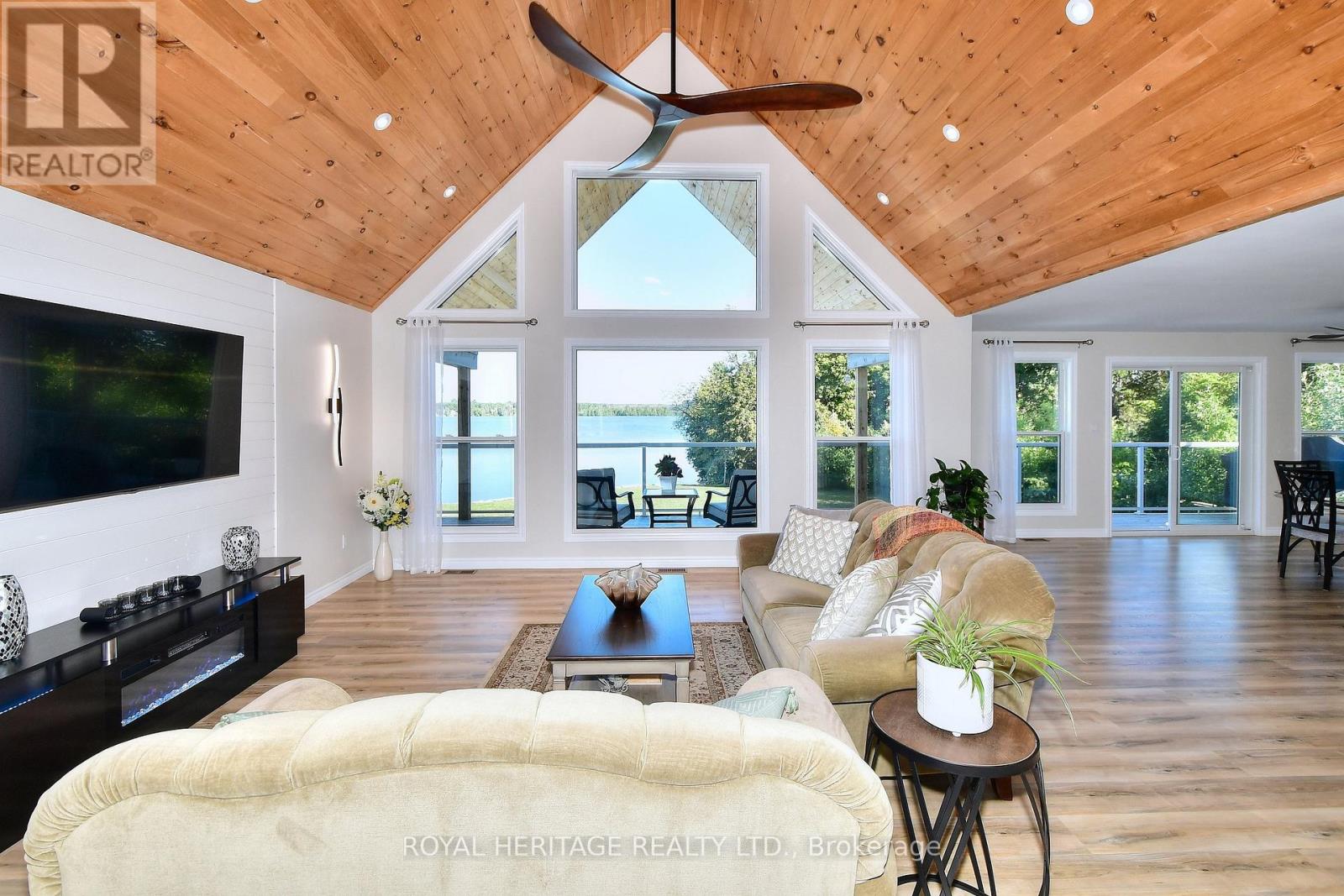 Photo 12 of 1470 Pebble Beach Road, Selwyn ON