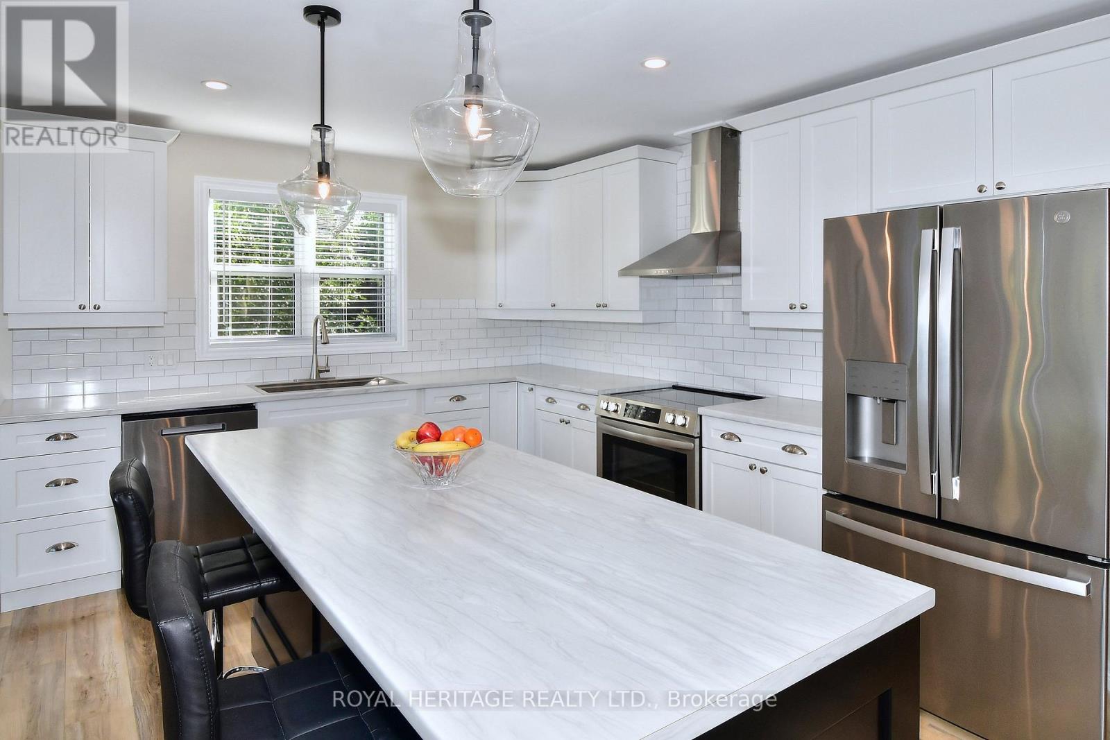 Photo 14 of 1470 Pebble Beach Road, Selwyn ON