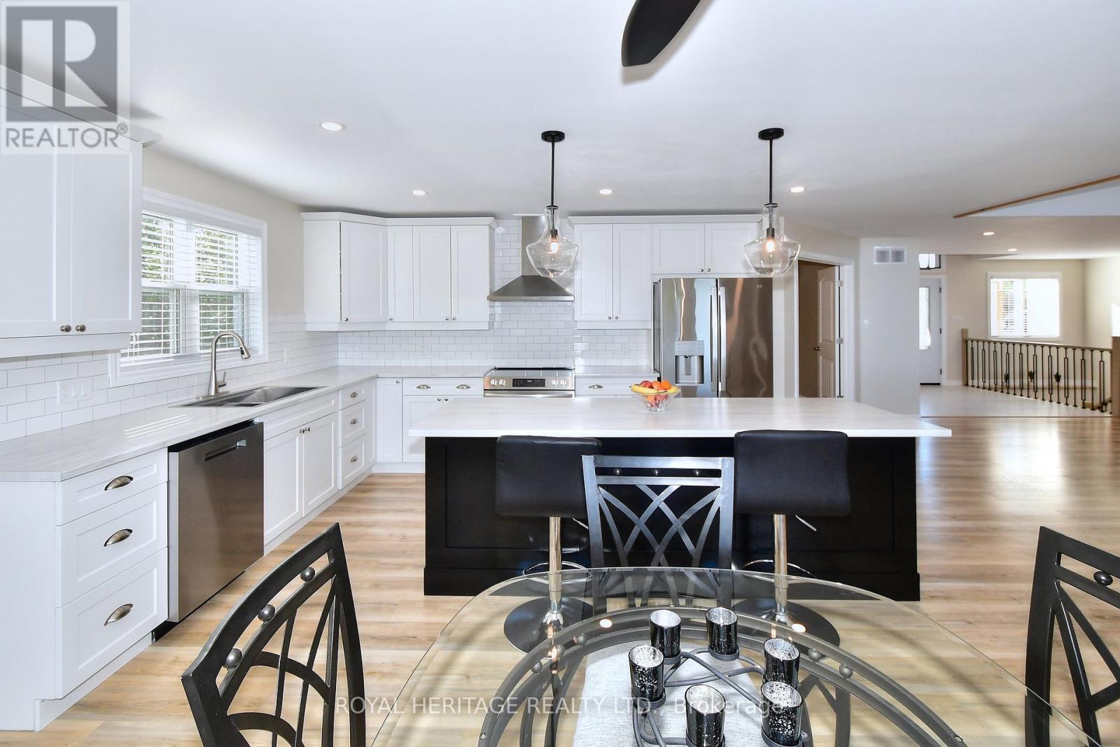 Photo 18 of 1470 Pebble Beach Road, Selwyn ON