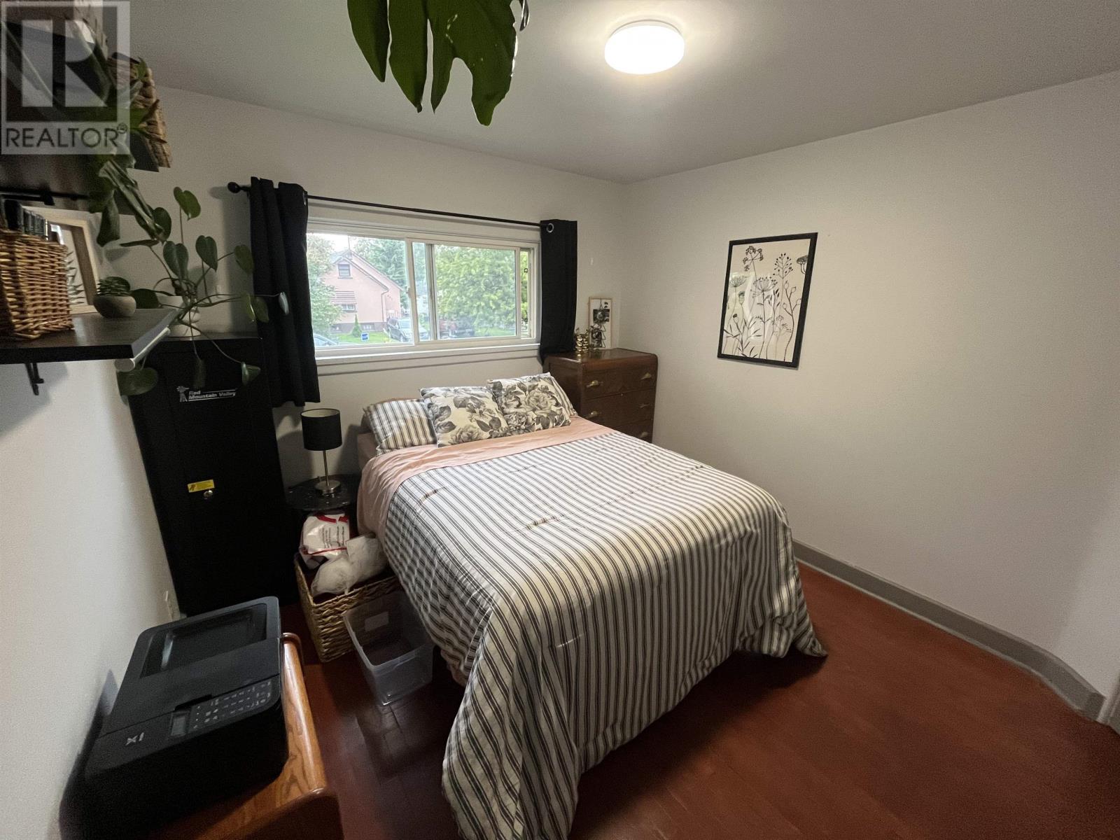 Photo 29 of 848 Brodie Street N, Thunder Bay ON