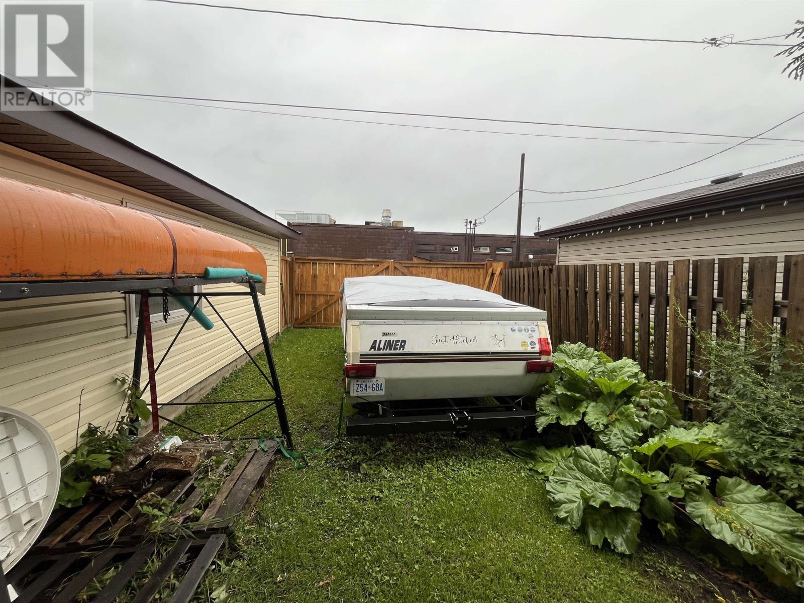 Photo 40 of 848 Brodie Street N, Thunder Bay ON