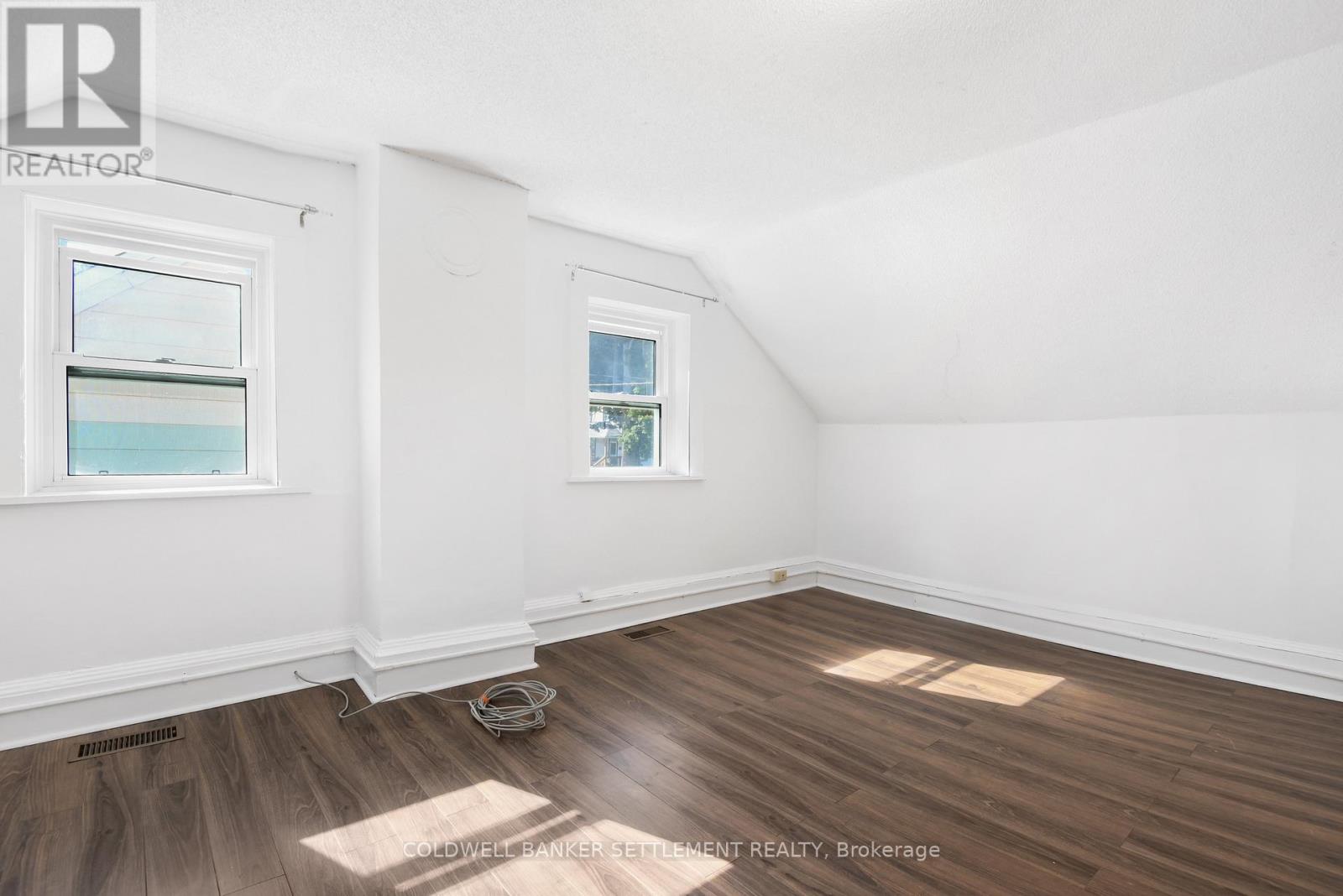 Photo 14 of 89 Drummond Street E, Perth ON