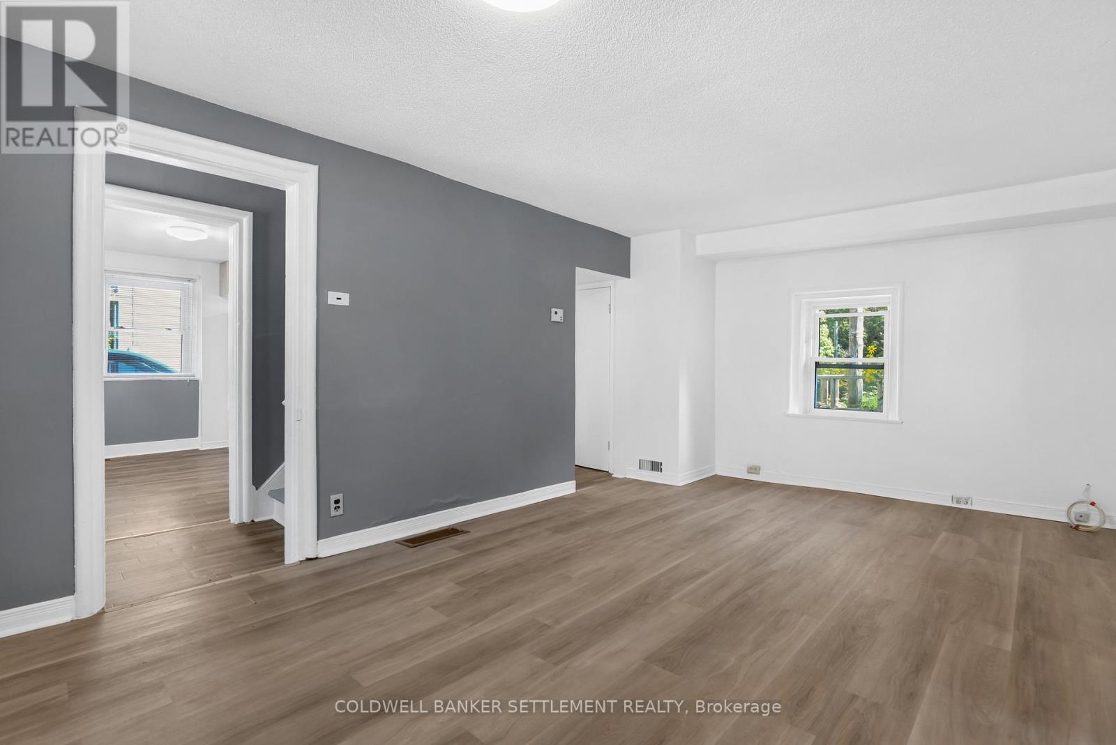 Photo 13 of 89 Drummond Street E, Perth ON