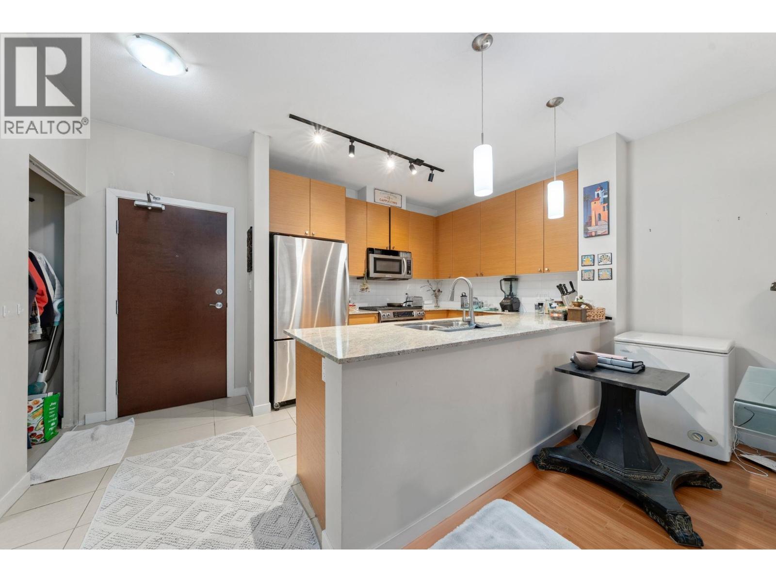 Photo 12 of 411 201 Morrissey Road, Port Moody BC