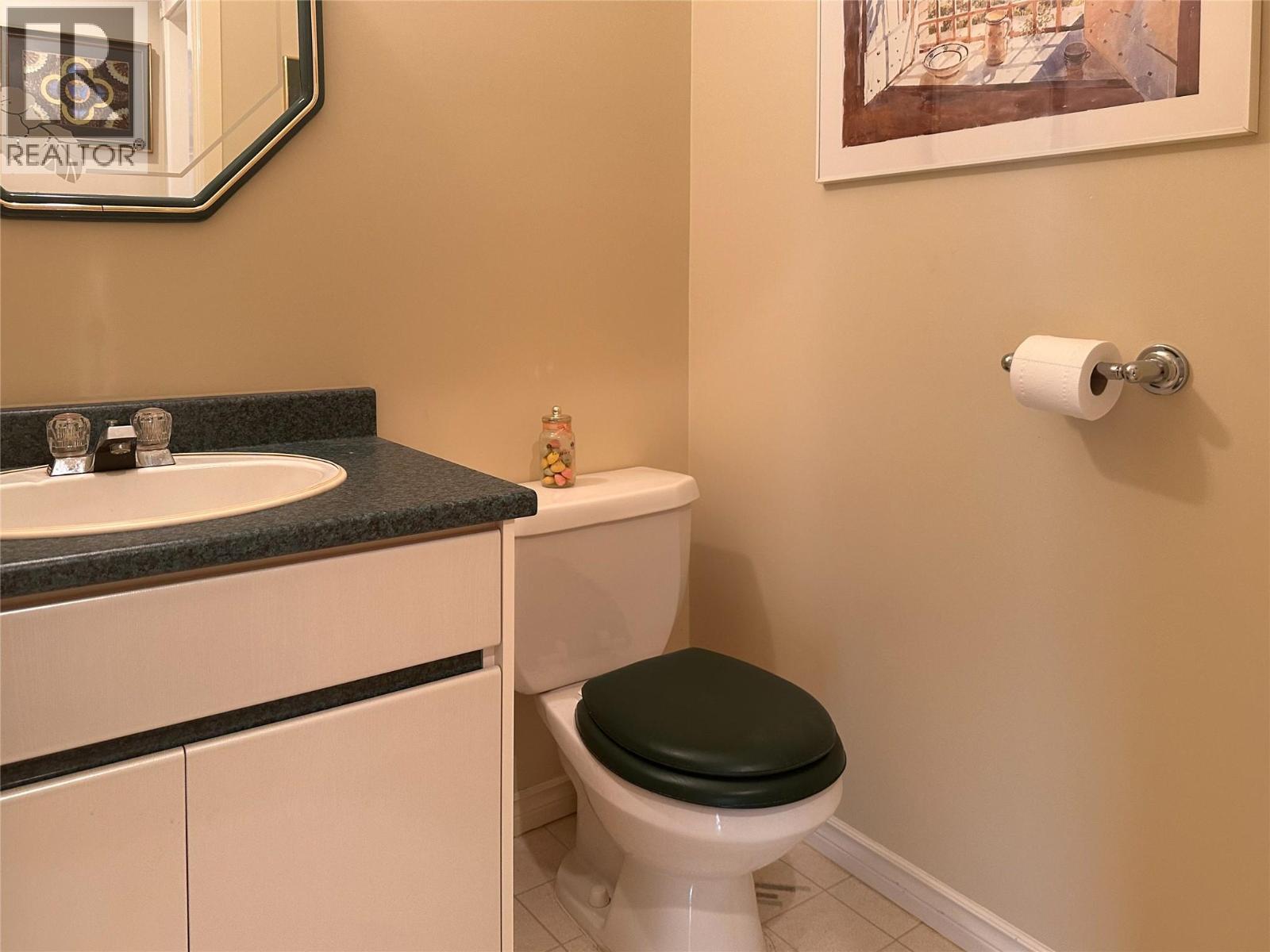 Photo 22 of 45 Hudsons Bay Trail Unit 101, Kamloops BC