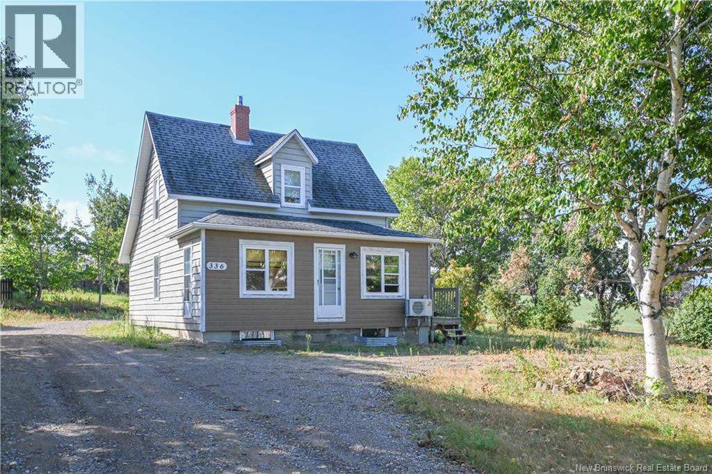 Photo 2 of 336 Saint Pierre O Boulevard, Caraquet NB