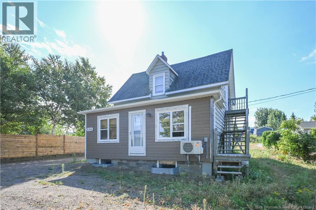 Photo 12 of 336 Saint Pierre O Boulevard, Caraquet NB