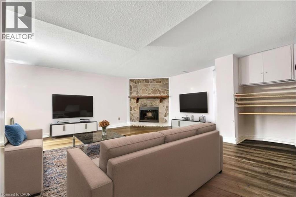 Photo 31 of 121 University Avenue E Unit 101, Waterloo ON