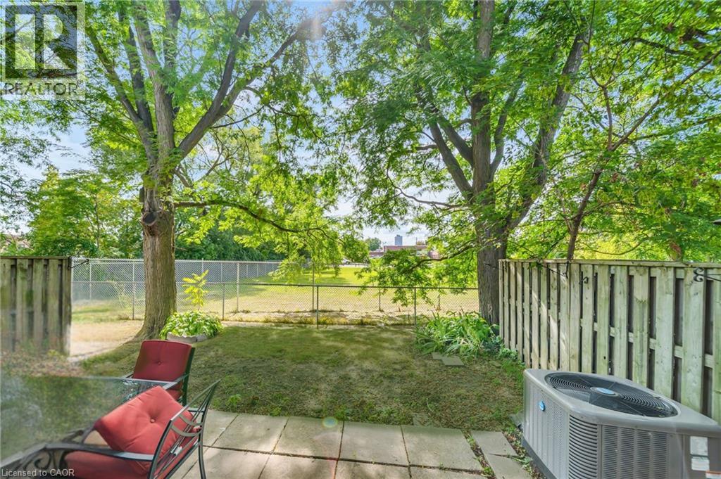 Photo 33 of 121 University Avenue E Unit 101, Waterloo ON