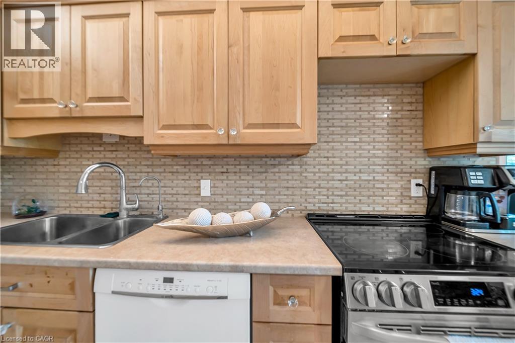 Photo 12 of 121 University Avenue E Unit 101, Waterloo ON